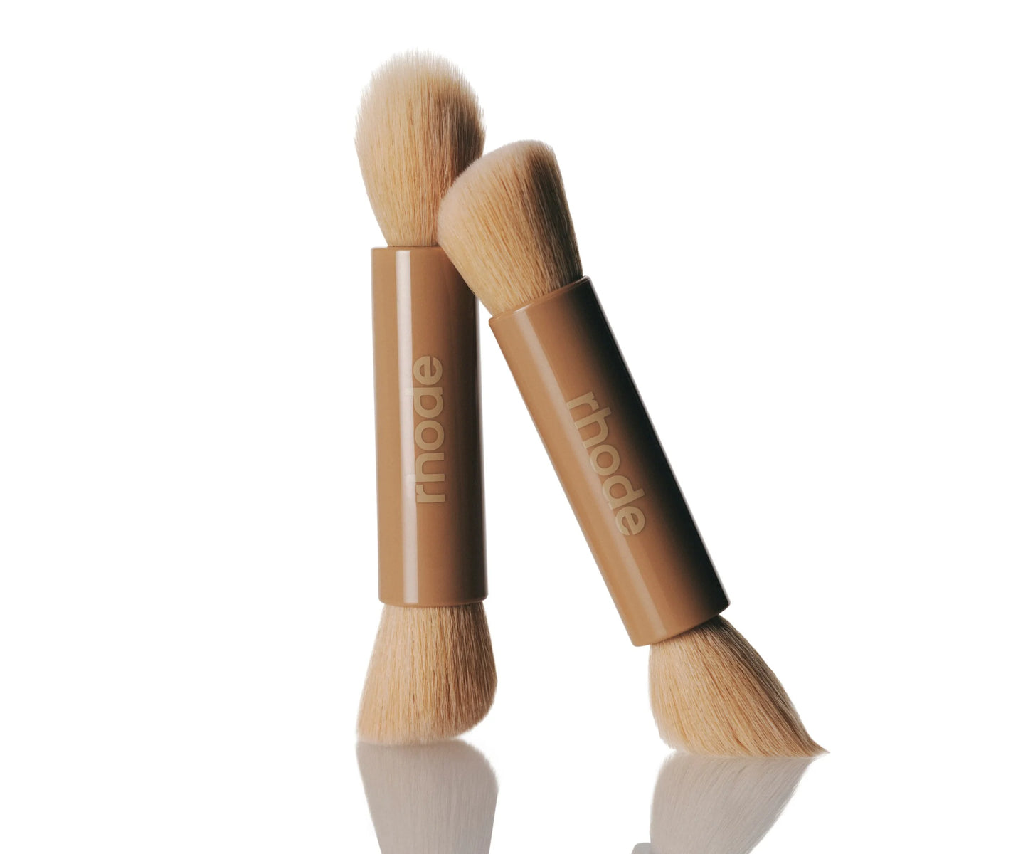 RHODE - pocket brush DOUBLE-ENDED MAKEUP BRUSH - [PRE-ORDER]